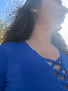 Snapshot of sarah_honey__ chatting on 11-04-25, 12:59 sarah honey online show from 11-04-25, 12:59