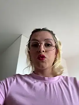 loremusis- online show from 11-06-25, 07:37