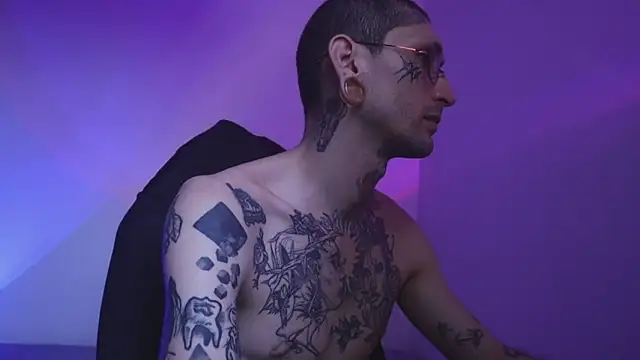 TokyoHatsumoto online show from 11-19-25, 09:59