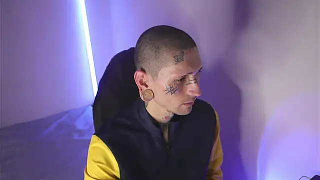 TokyoHatsumoto online show from 02-08-26, 12:47