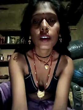 Snapshot of QRANSEXI chatting on 12-02-25, 01:33 QRANSEXI online show from 12-02-25, 01:33