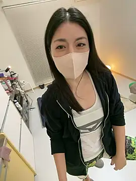 akimix xoxo online show from 04-11-26, 12:09