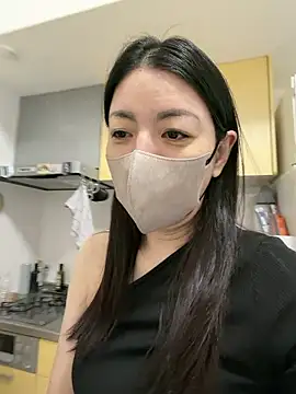 akimix xoxo online show from 04-22-26, 05:43