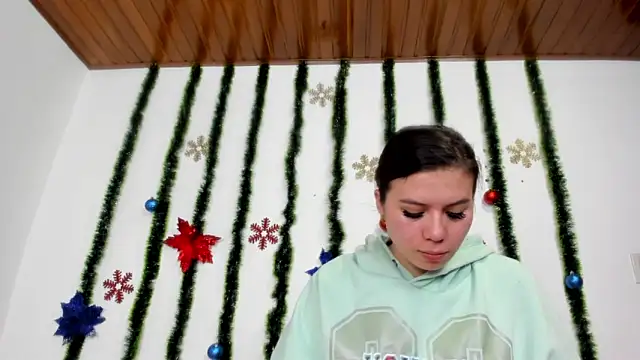 Vanessa Martinz online show from 11-23-25, 12:27