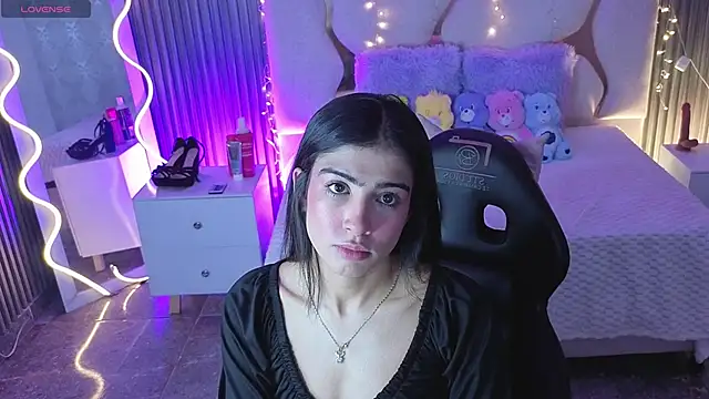 MAIILY TAY online show from 01-08-26, 11:45