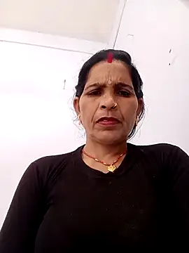 Indiangueen online show from 10-30-25, 07:21