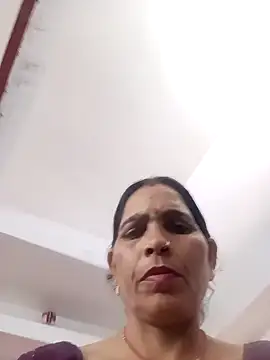 Indiangueen online show from 11-02-25, 05:54