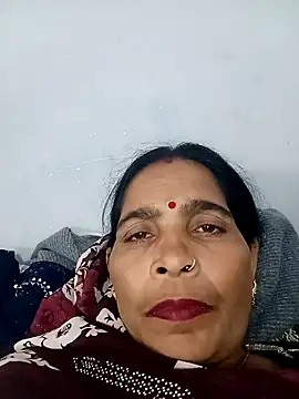 Indiangueen online show from 11-20-25, 04:40