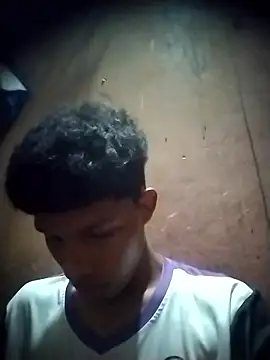 Snapshot of Brayanjuarez_10 chatting on 01-13-26, 12:16 Brayanjuarez 10 online show from 01-13-26, 12:16