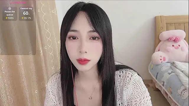 Snapshot of by-Hannah chatting on 11-03-25, 01:56 by-Hannah online show from 11-03-25, 01:56