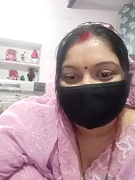 Snapshot of Best_couple2001 chatting on 11-08-25, 07:19 Best couple2001 online show from 11-08-25, 07:19