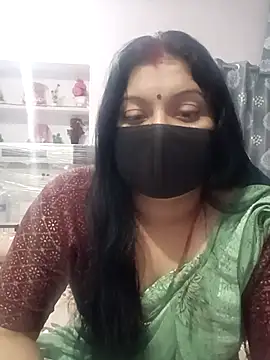 Snapshot of Best_couple2001 chatting on 11-24-25, 06:35 Best couple2001 online show from 11-24-25, 06:35