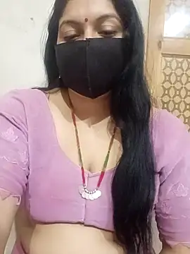 Snapshot of Best_couple2001 chatting on 12-04-25, 04:55 Best couple2001 online show from 12-04-25, 04:55