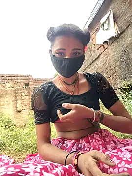 Snapshot of Babita_ranni chatting on 10-26-25, 02:50 Babita ranni online show from 10-26-25, 02:50