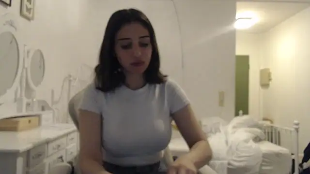 bellefleurrr online show from 04-16-26, 08:53