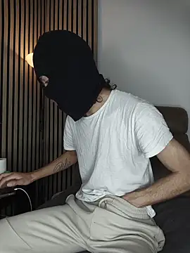 findomhot online show from 12-14-25, 12:10