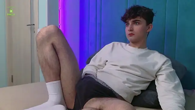 Richard steele hot online show from 10-31-25, 03:46