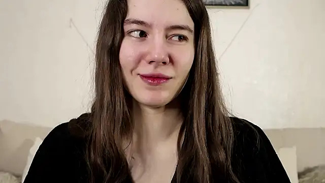 Petalwren online show from 02-15-26, 11:41