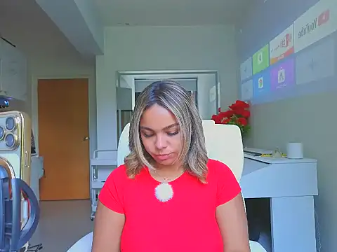 diosadeluniverso online show from 04-12-26, 02:55