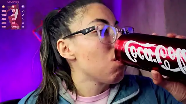 Snapshot of zylla_storn chatting on 07-25-26, 10:07 zylla storn online show from 07-25-26, 10:07