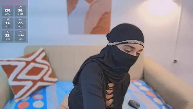 Snapshot of Lailaa_lush chatting on 11-20-25, 07:08 Lailaa lush online show from 11-20-25, 07:08