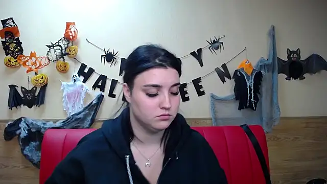 ScarletCargo online show from 11-06-25, 05:58