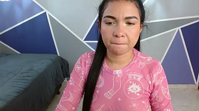 AliceSmity  online show from 11-10-25, 05:56