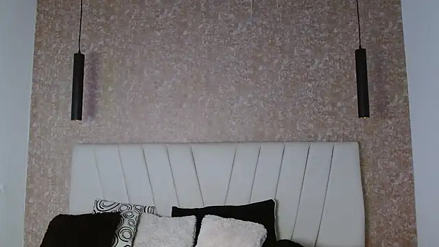 AliceSmity  online show from 04-04-26, 11:29