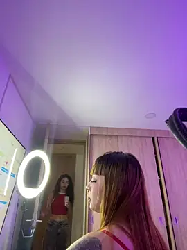 GiaStonne online show from 03-31-26, 01:18