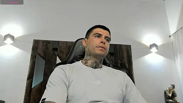 MATEO DILUCA online show from 11-14-25, 08:07