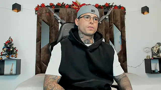 MATEO DILUCA online show from 12-16-25, 07:41