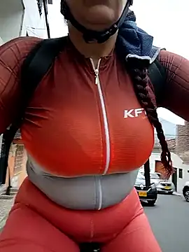 LAPOTRA 04 online show from 04-06-26, 02:40