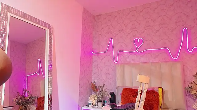 Snapshot of Kardy_Castle7 chatting on 11-27-25, 12:18 Kardy Castle7 online show from 11-27-25, 12:18