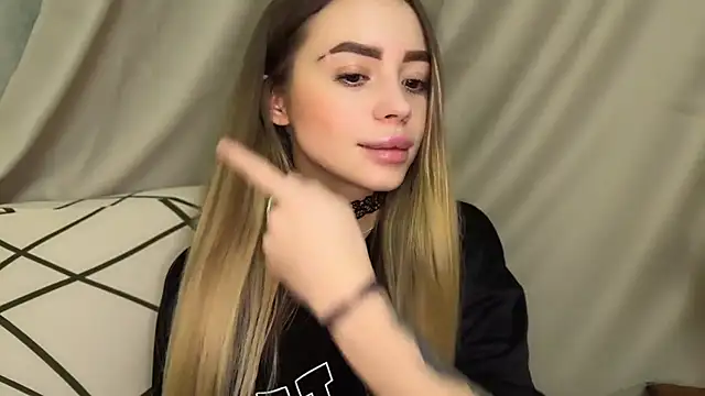 stellarblush online show from 11-09-25, 08:51