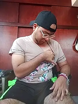 Snapshot of Fernandperez21 chatting on 11-05-25, 09:48 Fernandperez21 online show from 11-05-25, 09:48