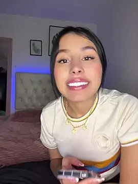 BIJOU SECRET online show from 06-18-26, 06:46