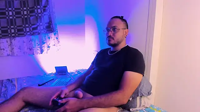 MarkWolfe1 online show from 11-21-25, 12:54