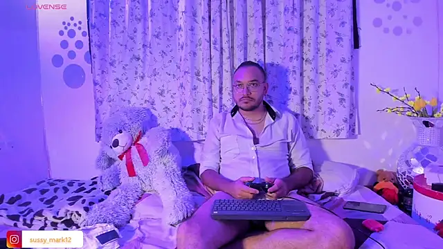 MarkWolfe1 online show from 01-10-26, 11:42