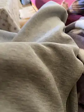 fofo apa online show from 10-31-25, 11:33