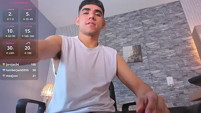 Snapshot of zack_joness18 chatting on 11-07-25, 04:12 zack joness18 online show from 11-07-25, 04:12