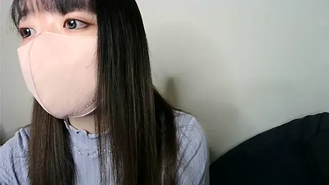 Snapshot of yua_chan00 chatting on 12-03-25, 04:05 yua chan00 online show from 12-03-25, 04:05