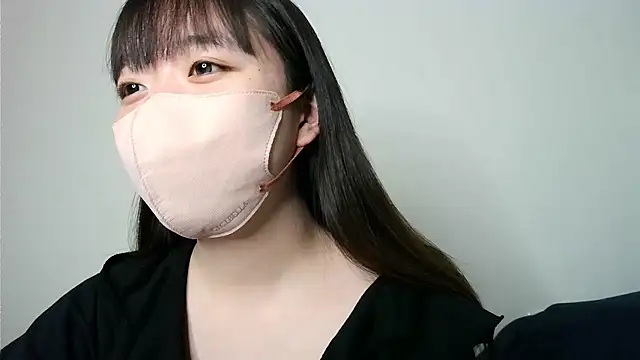 Snapshot of yua_chan00 chatting on 01-08-26, 02:19 yua chan00 online show from 01-08-26, 02:19