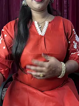 Snapshot of Ritika_janu chatting on 12-20-25, 10:00 Ritika janu online show from 12-20-25, 10:00