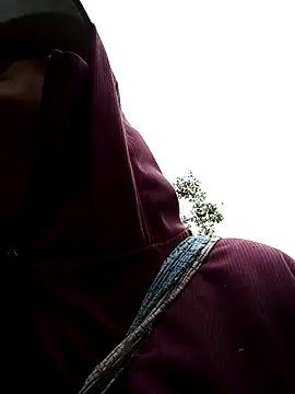 Noelle-e online show from 04-01-26, 03:18