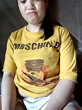 Noelle-e online show from 04-11-26, 05:23