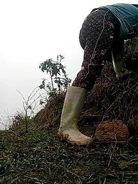 Phoena-a online show from 04-18-26, 01:09