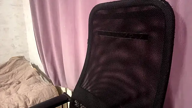 AliceStacy online show from 11-30-25, 08:29