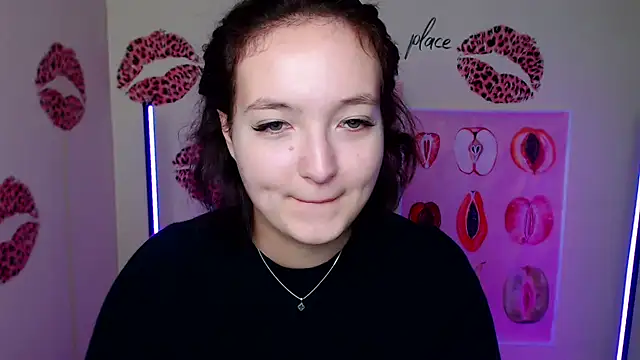 MissAriaa online show from 10-28-25, 07:23