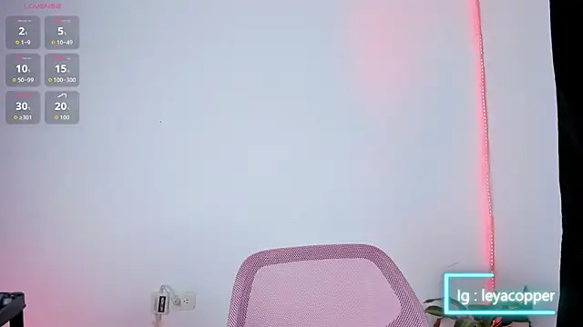 Leyacopper  online show from 06-04-26, 11:11