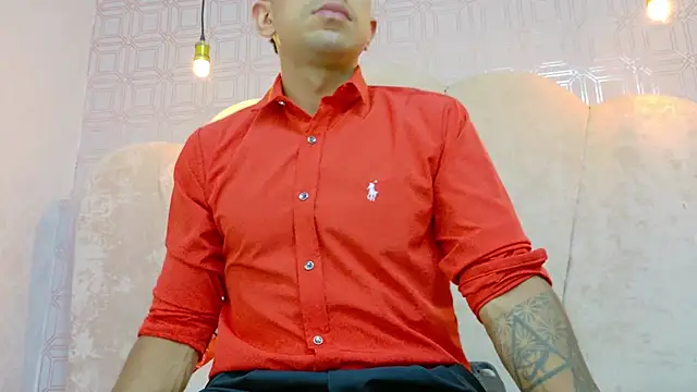 Snapshot of GuysMattel chatting on 10-27-25, 09:30 GuysMattel online show from 10-27-25, 09:30